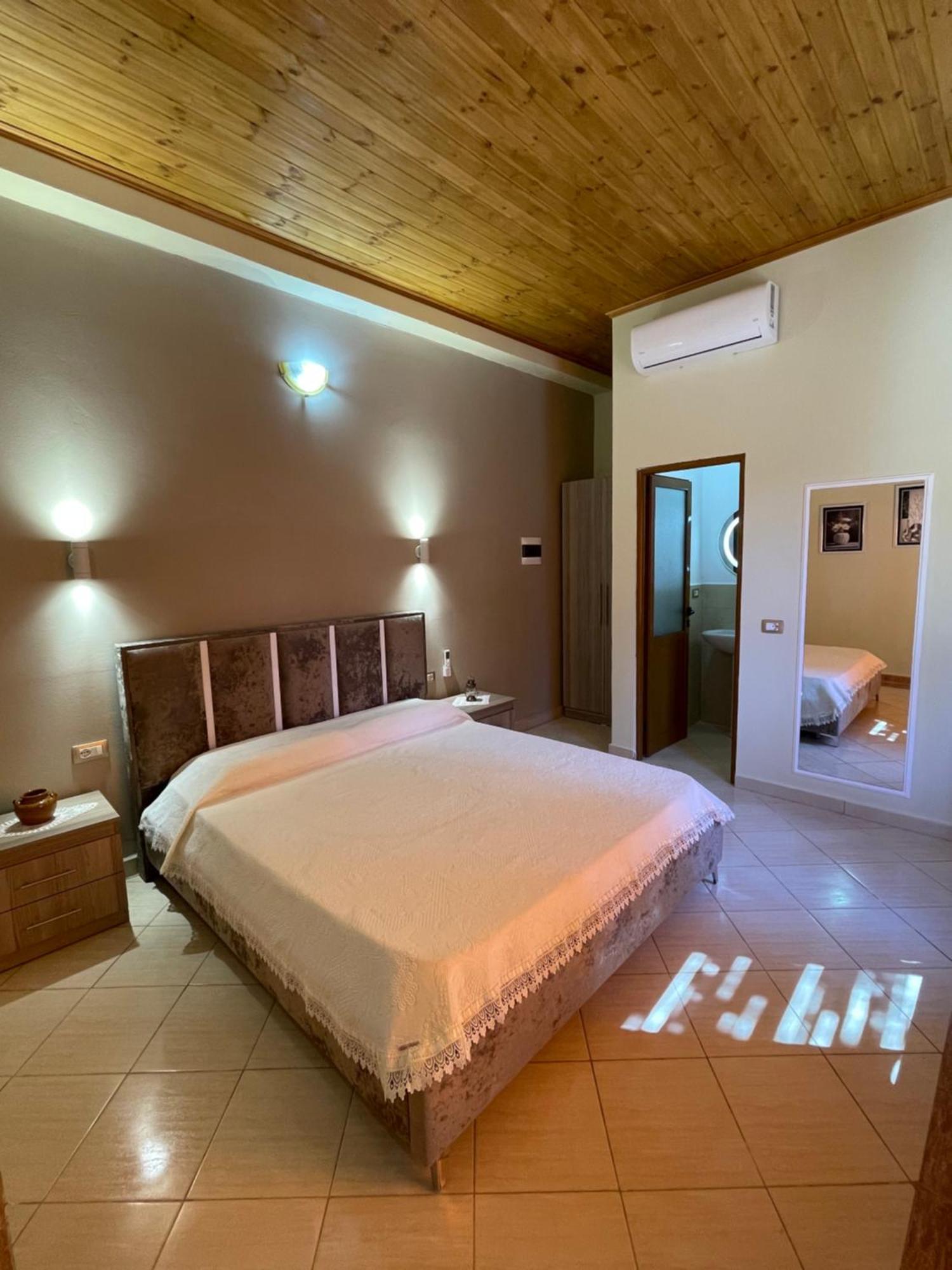 Harmonia Gasthuis Vlorë